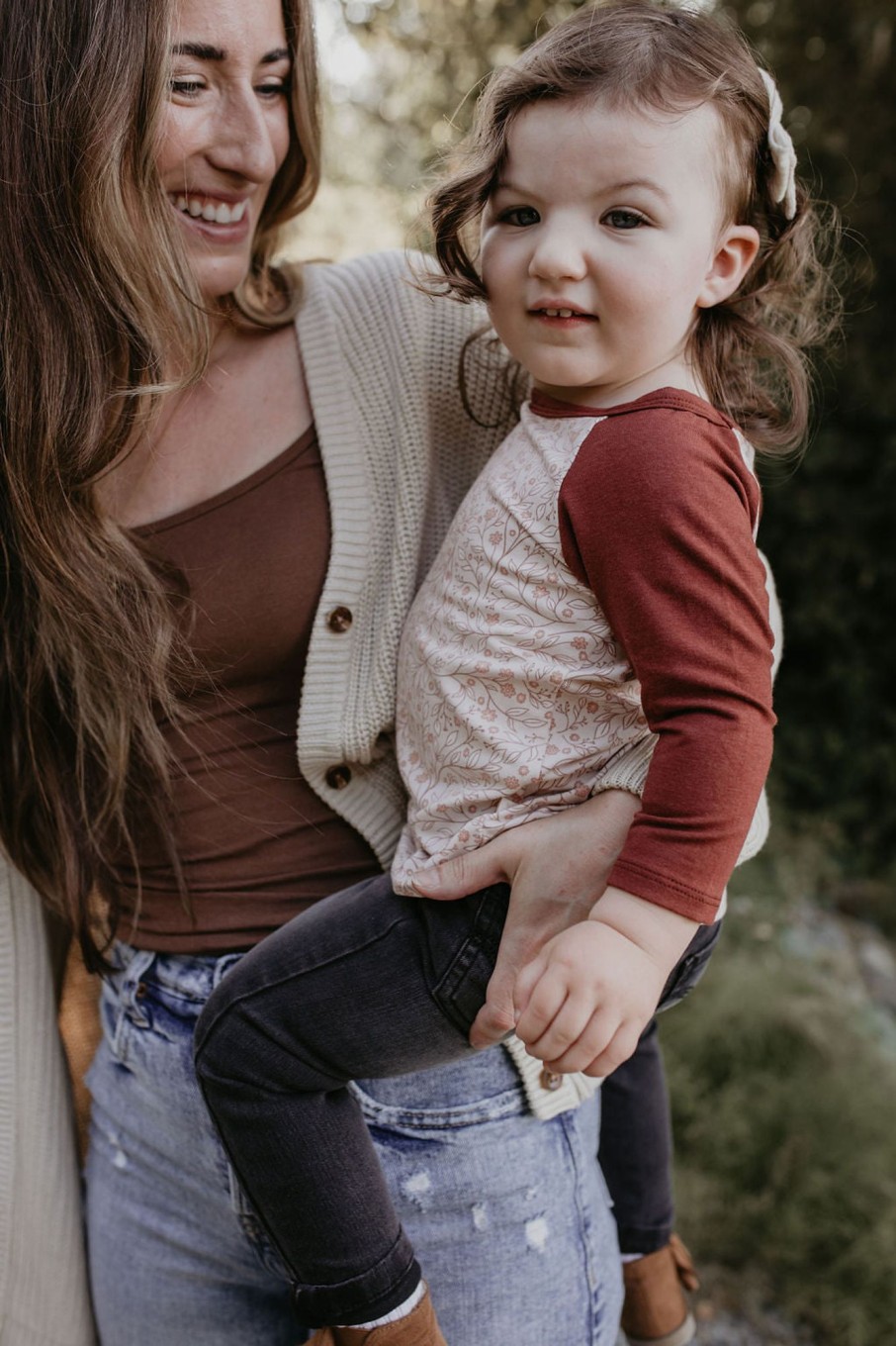 Mini Jax + Lennon | 3/4 Sleeve Raglan Tee Dainty Floral + Cranberry