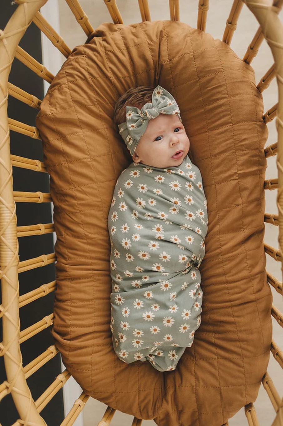 Mini Mebie Baby | Bamboo Stretch Swaddle